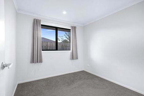 Photo of property in 5 Oderings Place, Huntington, Hamilton, 3210