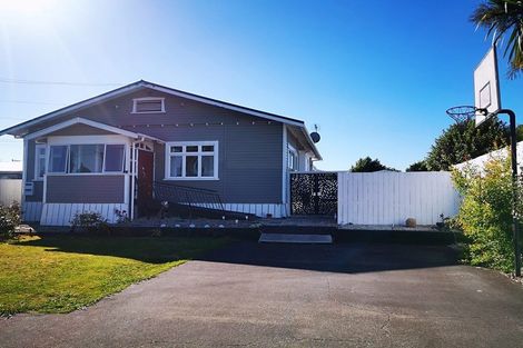 Photo of property in 22 Storey Avenue, Forest Lake, Hamilton, 3200