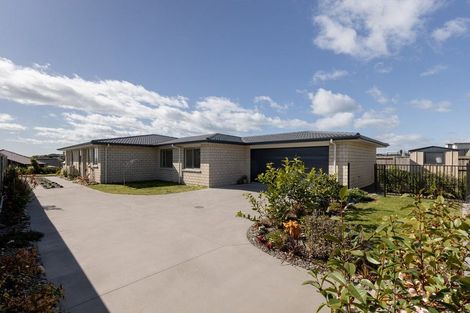 Photo of property in 44 Ridge Drive, Omokoroa, 3114