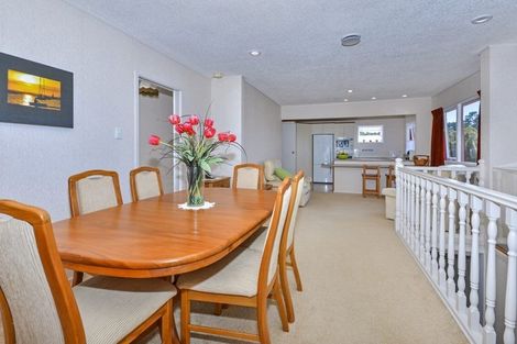 Photo of property in 125 Stapleford Crescent, Browns Bay, Auckland, 0630