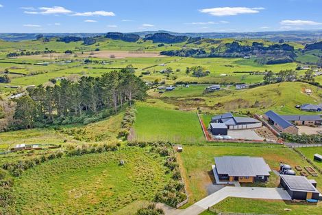 Photo of property in 33 Old Sheepyard Lane, Onewhero, 2697