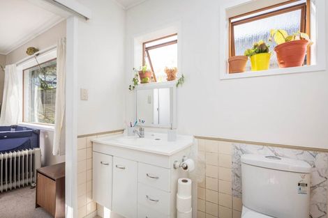 Photo of property in 15 Montclair Rise, Browns Bay, Auckland, 0630