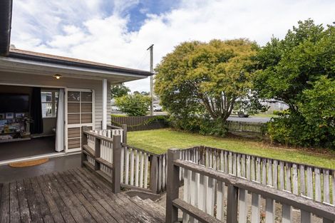 Photo of property in 22 Walsh Street, Forest Lake, Hamilton, 3200