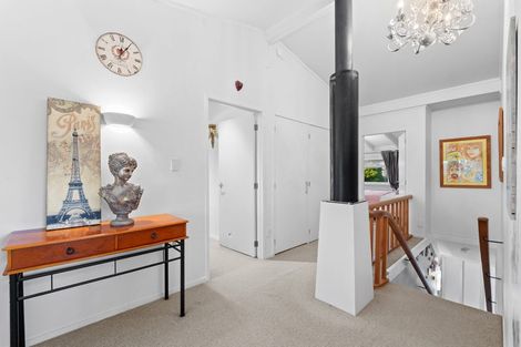 Photo of property in 819 Whangaparaoa Road, Manly, Whangaparaoa, 0930