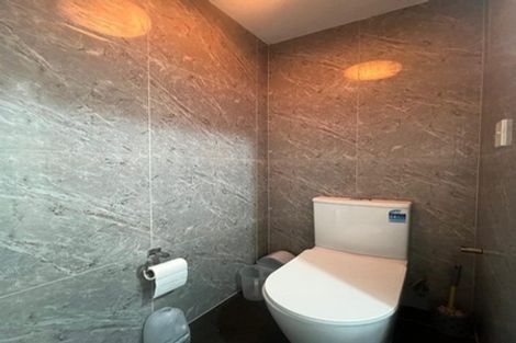 Photo of property in 1/3 Eulogy Place, Randwick Park, Auckland, 2105