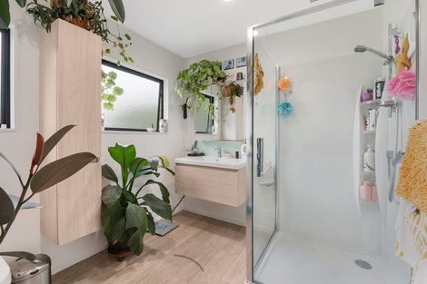 Photo of property in 786 South Head Road, South Head, Helensville, 0874