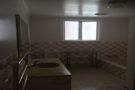 Photo of property in 30 Hargreaves Street, Mount Cook, Wellington, 6021