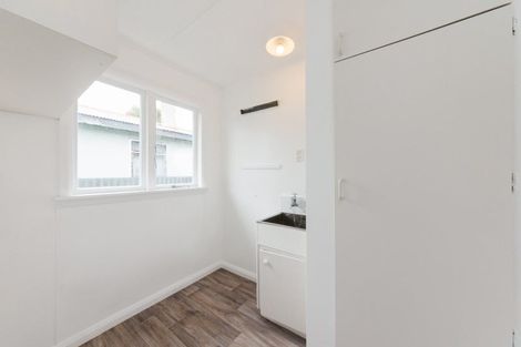 Photo of property in 226 Tremaine Avenue, Highbury, Palmerston North, 4412