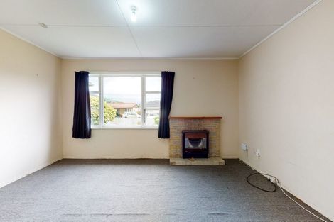 Photo of property in 10 Bythell Street, Wainuiomata, Lower Hutt, 5014