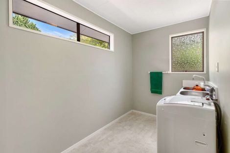 Photo of property in 9 Marshall Road, Hunterville, 4730