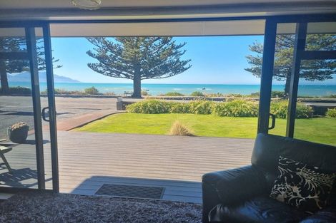 Photo of property in 136 Esplanade, Kaikoura, 7300