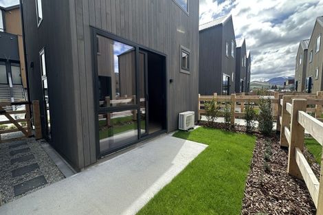 Photo of property in 7 O'meara Street, Swanson, Auckland, 0614