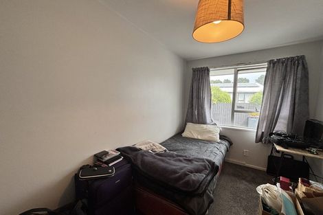 Photo of property in 2/83 Hay Street, Bromley, Christchurch, 8062