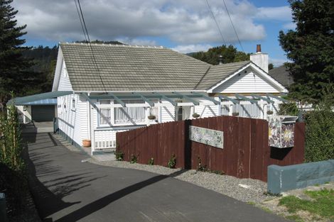Photo of property in 41 Stanley Street, Wainuiomata, Lower Hutt, 5014