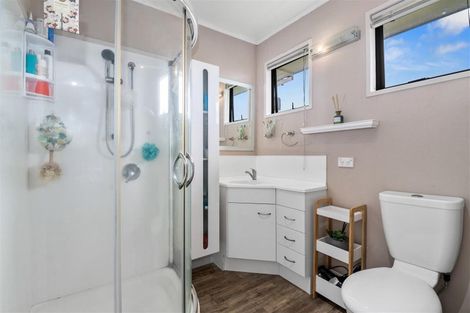 Photo of property in 17 Te Ana Place, Lynmore, Rotorua, 3010