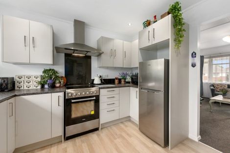 Photo of property in 1/14 Totara Street, Trentham, Upper Hutt, 5018