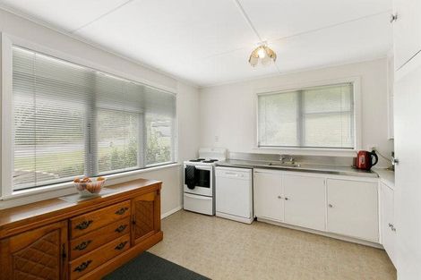 Photo of property in 80 Dowse Drive, Maungaraki, Lower Hutt, 5010
