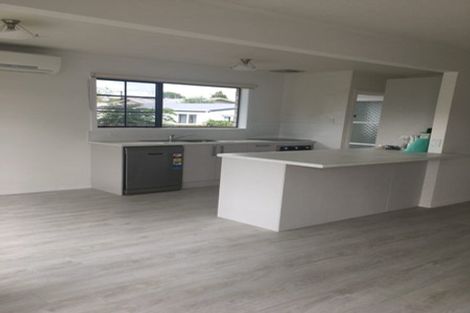 Photo of property in 15 Filmer Place, Melville, Hamilton, 3206