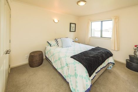 Photo of property in 13 Chester Street, Waverley, 4510