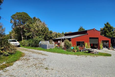 Photo of property in 51 Stuart & Chapman Drive, Karoro, Greymouth, 7805