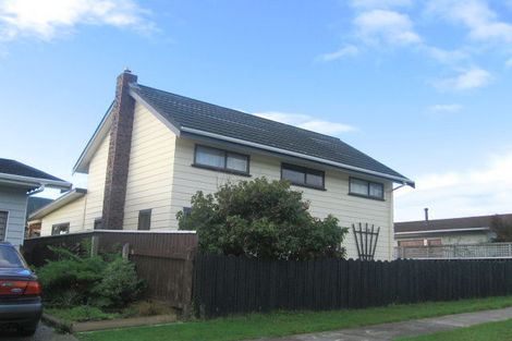 Photo of property in 23 Rembrandt Avenue, Tawa, Wellington, 5028