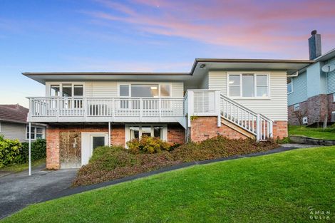 Photo of property in 62 Stottholm Road, Titirangi, Auckland, 0604