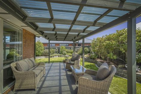 Photo of property in 8 Highwood Lane, Burnside, Christchurch, 8053