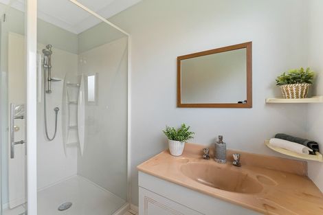 Photo of property in 10a Oxford Crescent, Ebdentown, Upper Hutt, 5018