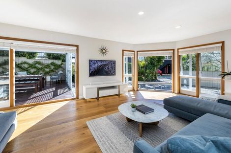 Photo of property in 3/39 Nihill Crescent, Mission Bay, Auckland, 1071
