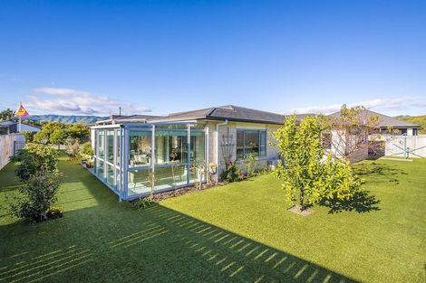 Photo of property in 14 Petrel Close, Paraparaumu Beach, Paraparaumu, 5032