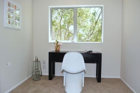 Photo of property in 224a Hill Road, The Gardens, Auckland, 2105