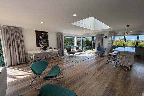Photo of property in 20 Sunrise Avenue, Mount Maunganui, 3116