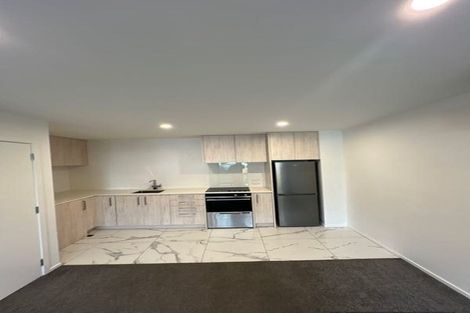 Photo of property in 1/83 Vodanovich Road, Te Atatu South, Auckland, 0610
