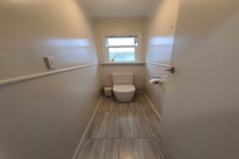 Photo of property in 1/15 Dunedin Street, Redwood, Christchurch, 8051