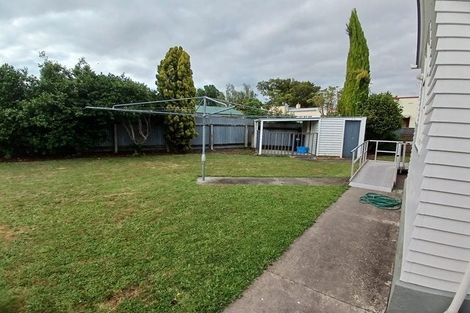 Photo of property in 5 Mansford Place, West End, Palmerston North, 4412