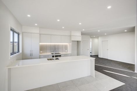 Photo of property in 94 Eriksen Road, Te Awa, Napier, 4110