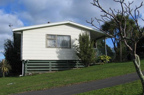 Photo of property in 4 Fraser Drive, Feilding, 4702