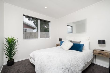 Photo of property in 2/77 Luanda Drive, Ranui, Auckland, 0612