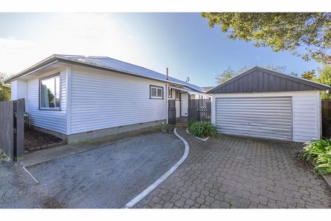 Photo of property in 94 Racecourse Road, Sockburn, Christchurch, 8042