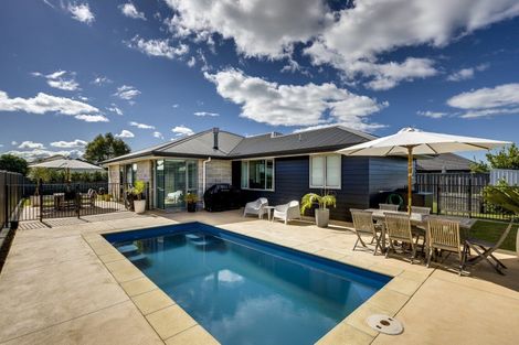 Photo of property in 9 Rakaia Way, Poraiti, Napier, 4112