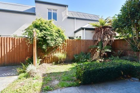 Photo of property in 27 Parade Court, Addington, Christchurch, 8024
