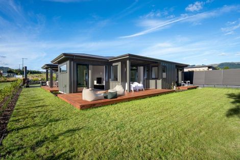 Photo of property in 56 Seven Oaks Drive, Kinloch, 3377