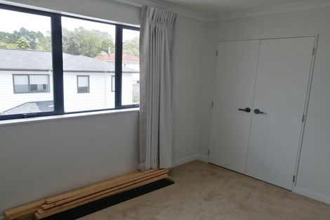 Photo of property in 89 Rosedale Road, Pinehill, Auckland, 0632