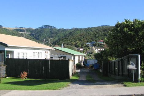Photo of property in 37 Ngatitoa Street, Takapuwahia, Porirua, 5022