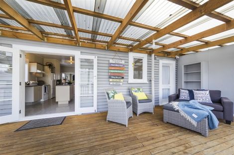 Photo of property in 28 Hair Street, Marton, 4710