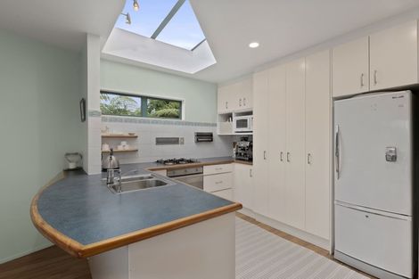 Photo of property in 697 Beach Road, Rothesay Bay, Auckland, 0630