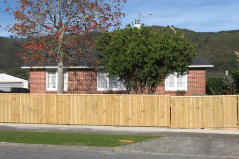 Photo of property in 30 Harris Street, Naenae, Lower Hutt, 5011