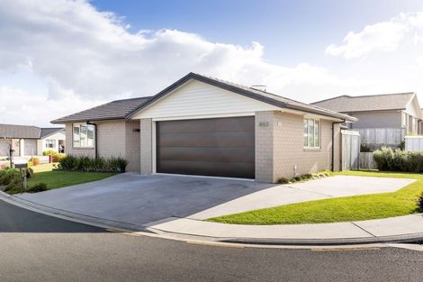 Photo of property in Waterview Estate, 86/4 Greystone Place, Omokoroa, 3114