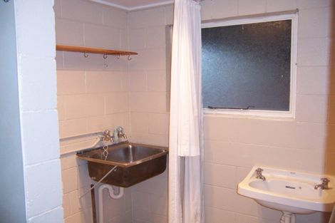 Photo of property in 120 Bowhill Road, New Brighton, Christchurch, 8083