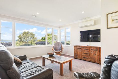 Photo of property in 21 Tauranga Direct Road, Hamurana, Rotorua, 3096